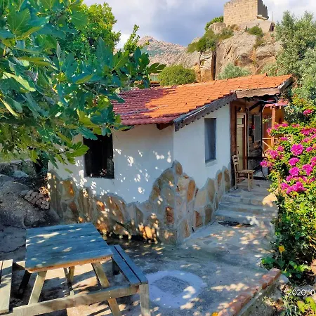 Pensionat Selenes Kapikiri