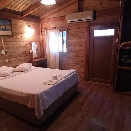 Selenes Guest house 3*