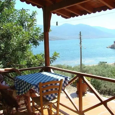 Selenes Guest house