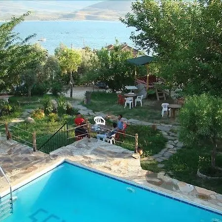 Selenes Pensionat Kapikiri